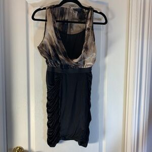 Guess – Sleeveless Ruched Dress